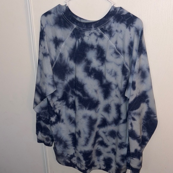 PINK Victoria Secret Sweatshirt - Picture 2 of 6